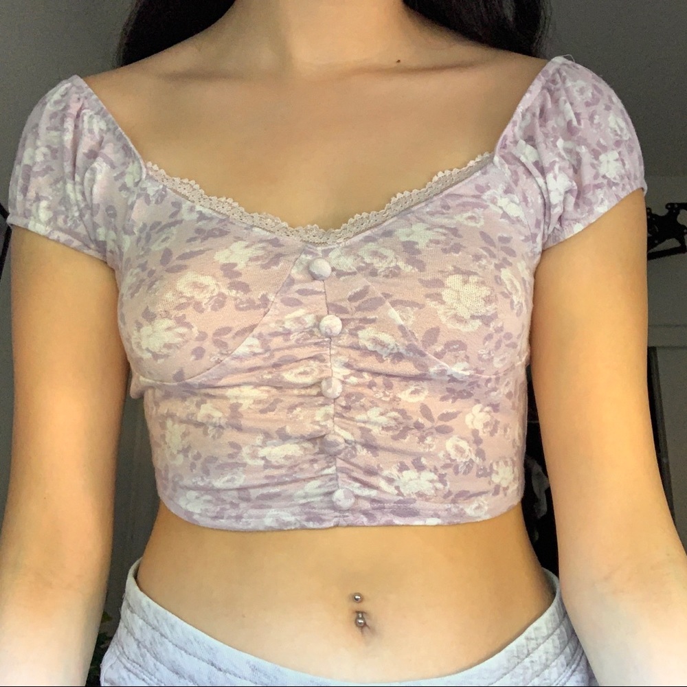 lavender floral cap sleeve top